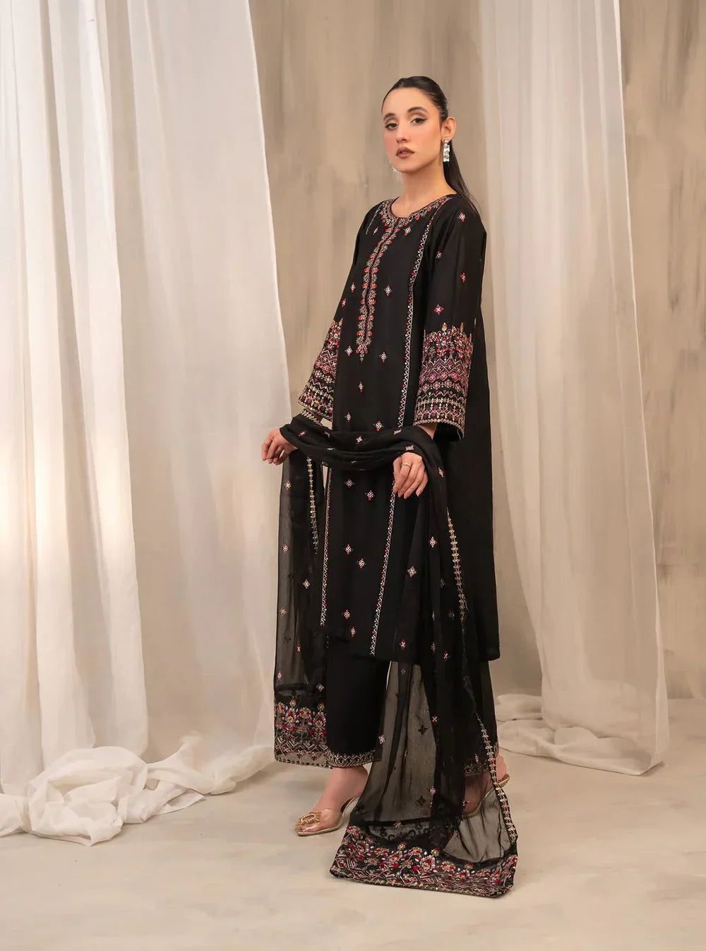 BLACK ELEGANCE 3PC