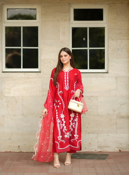 Red Reverie 3pcs